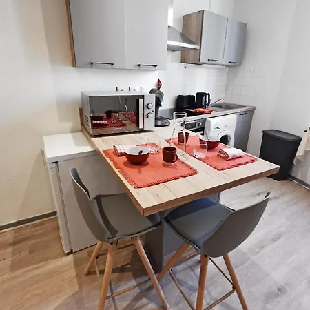 Sur Les Paves Du Pont Vieux... Apartamento *