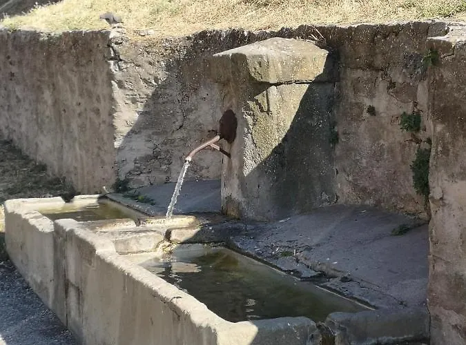 Διαμέρισμα Sur Les Paves Du Pont Vieux...